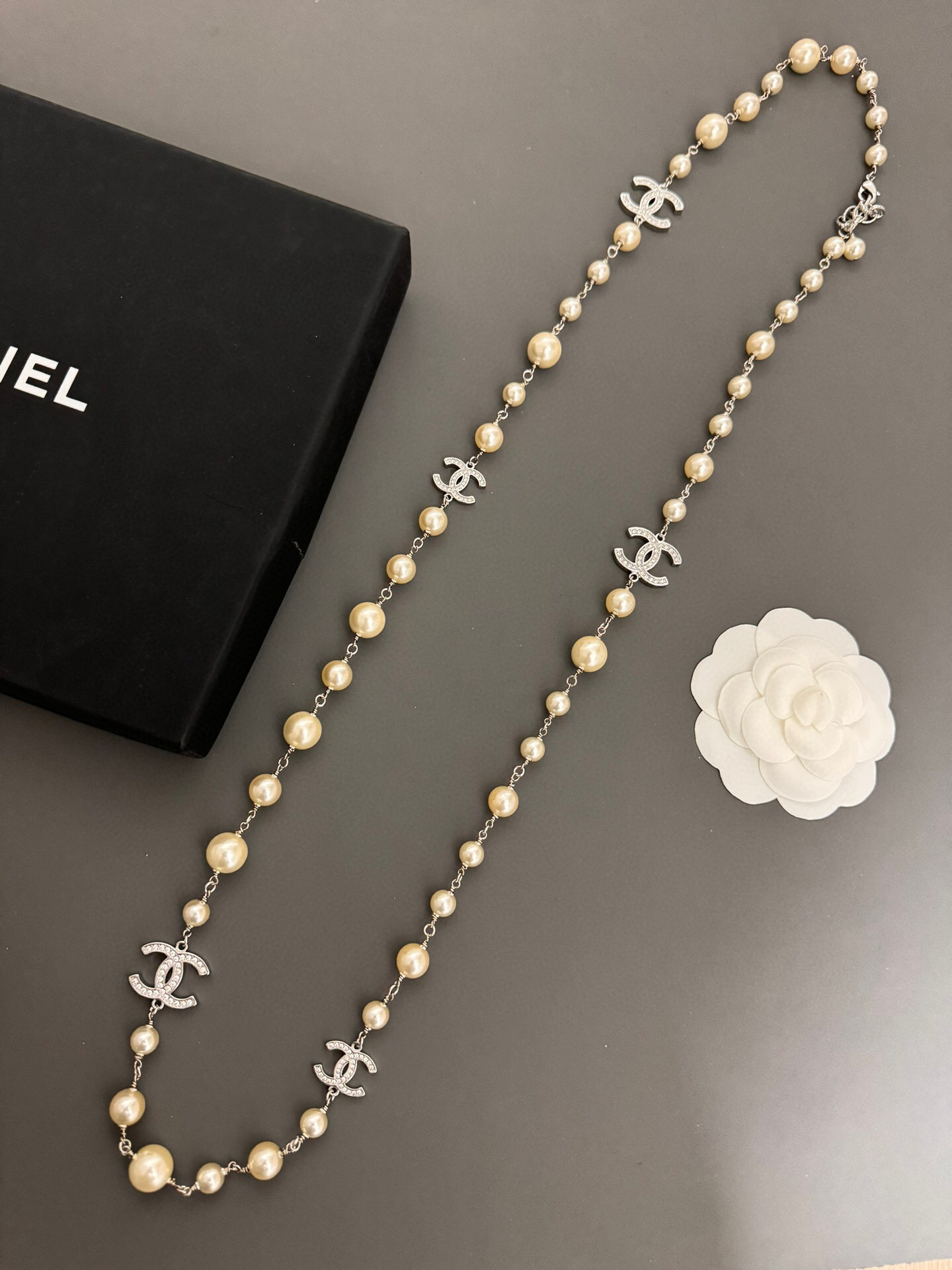 Chanel 23V Cc Pearl LongNecklace Pearl Chanel 23V Cc Pearl LongNecklace Pearl