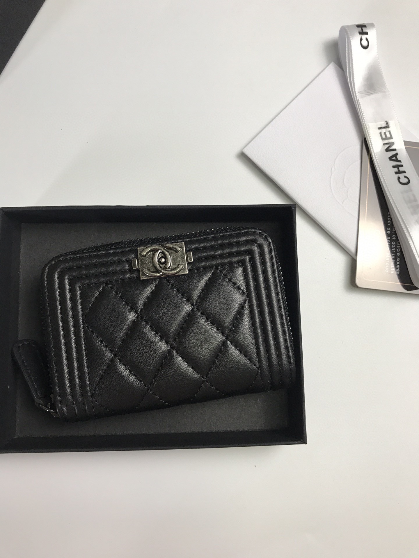 Chanel Card Holder Grained Gold Black Shiny Calfskin Chanel Card Holder Grained Gold Black Shiny Calfskin