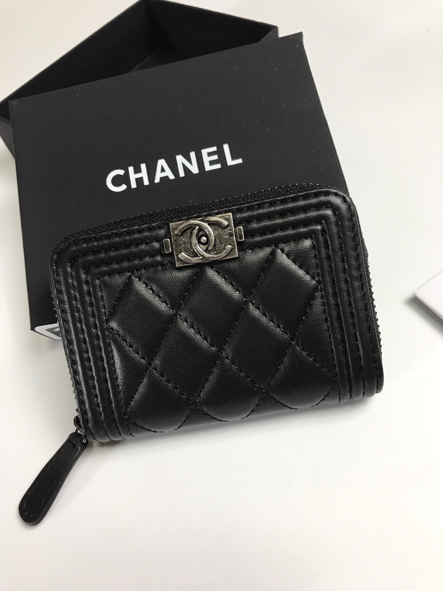 Chanel Card Holder Grained Gold Black Shiny Calfskin Chanel Card Holder Grained Gold Black Shiny Calfskin