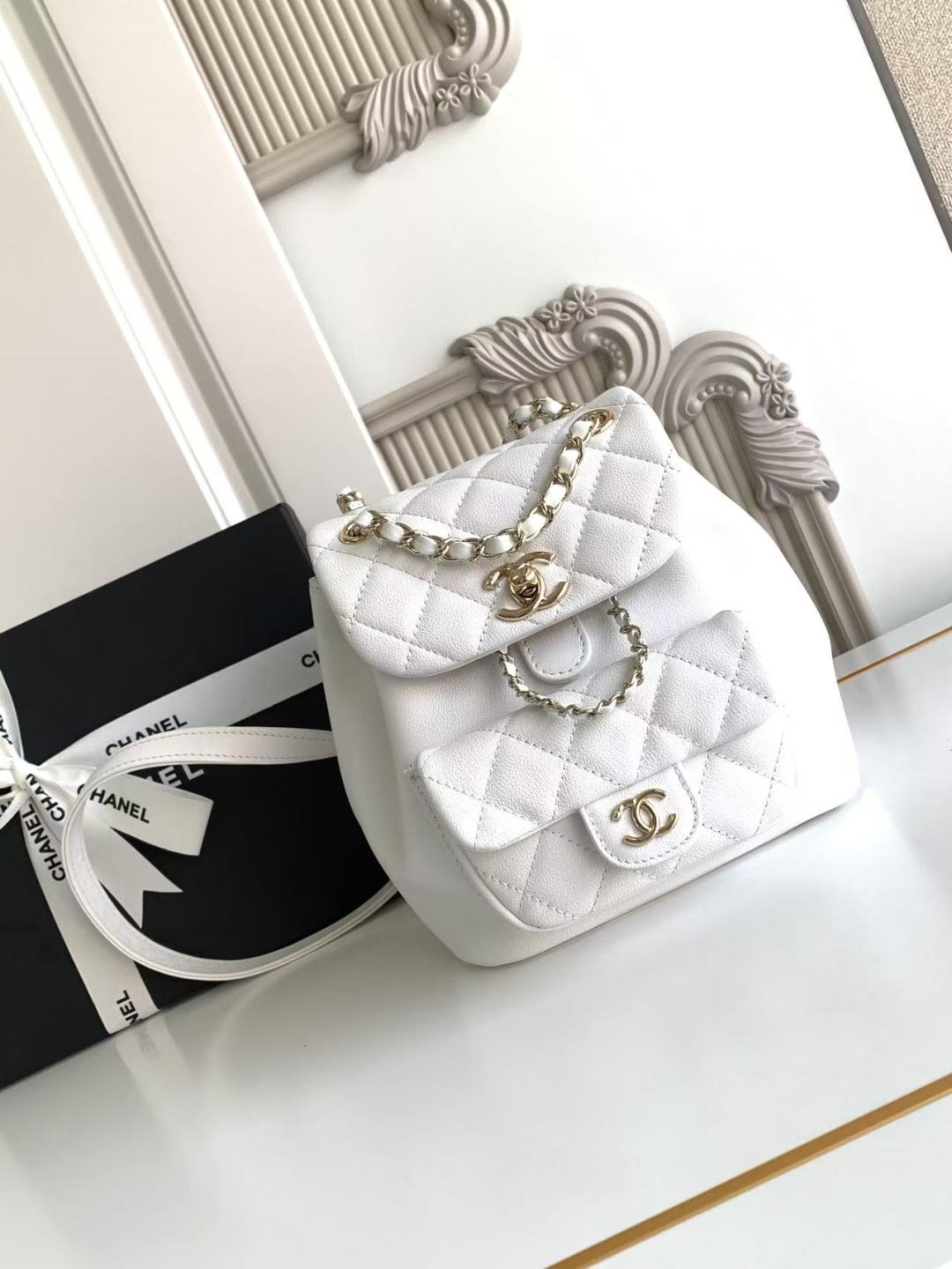 CHANEL Duma Pockets Quilted Caviar Leather Drawstring Backpack CHANEL Duma Pockets Quilted Caviar Leather Drawstring Backpack
