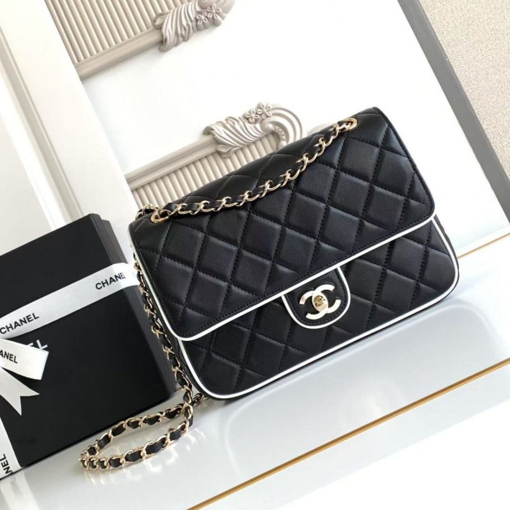 Chanel 25P Quilted Lambskin Flap Handbag
