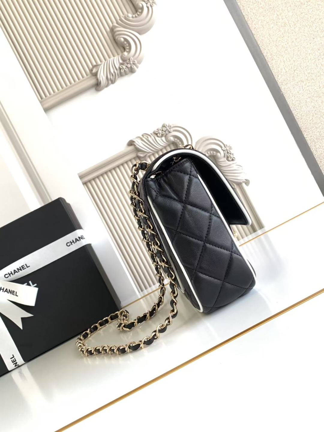 Chanel 25P Quilted Lambskin Flap Handbag Chanel 25P Quilted Lambskin Flap Handbag