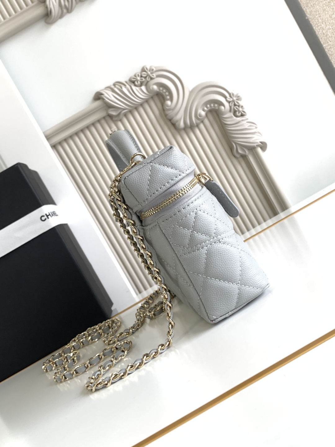 Chanel Vanity Case GreyLeather Handbag Chanel Vanity Case GreyLeather Handbag