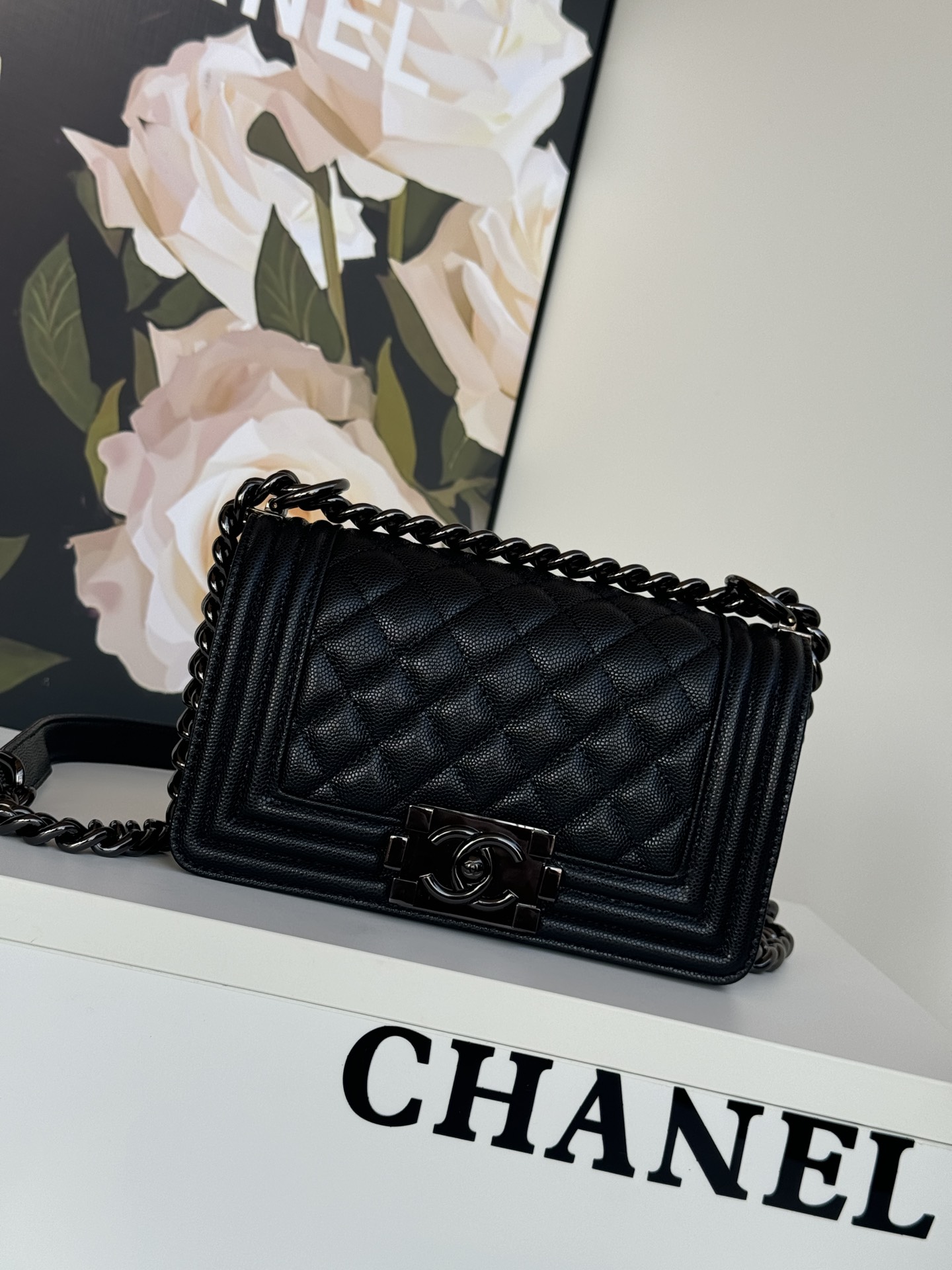 Chanel Black QuiltedCaviar Medium Boy Bag Ruthenium Hardware Chanel Black QuiltedCaviar Medium Boy Bag Ruthenium Hardware