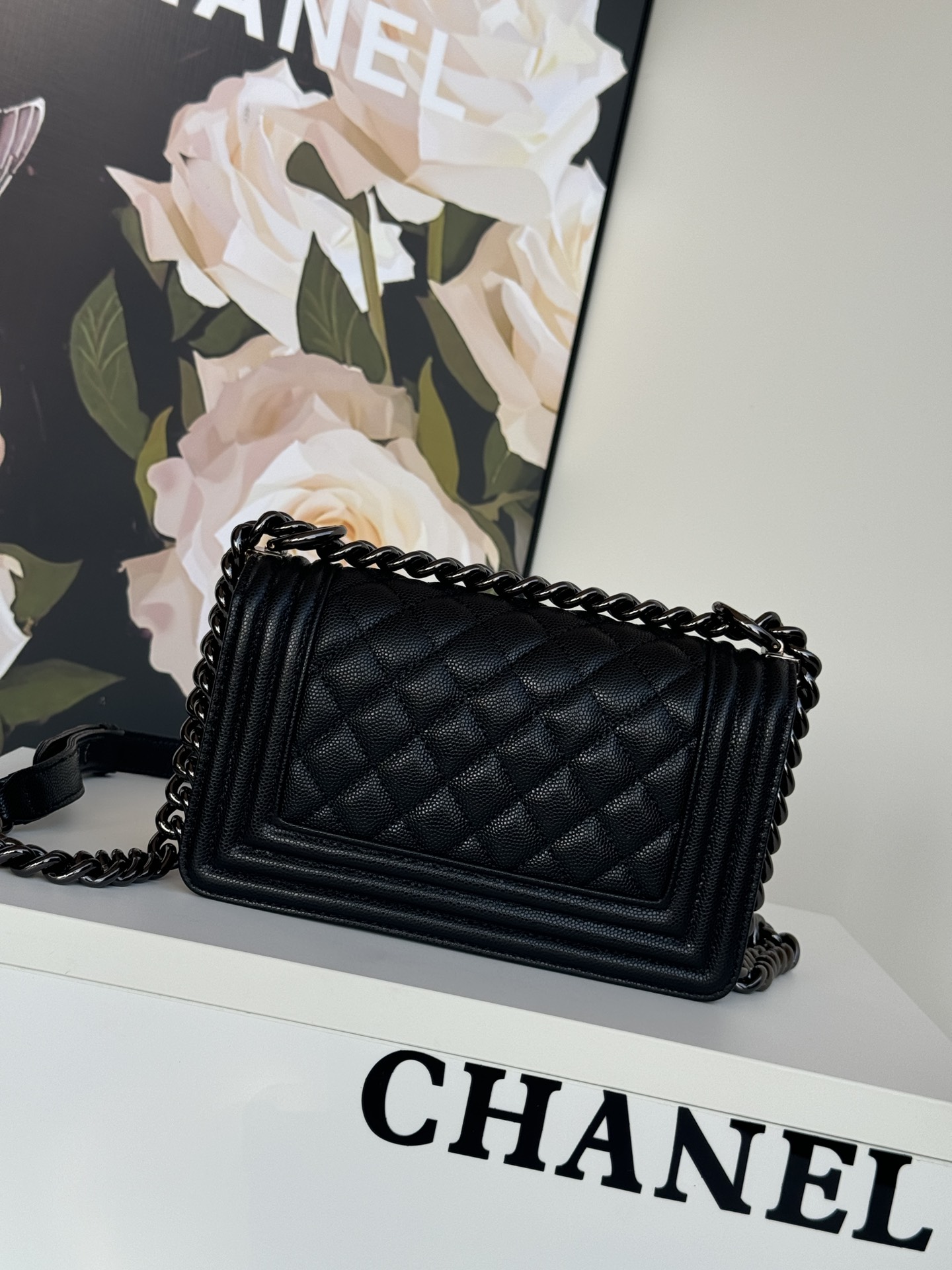Chanel Black QuiltedCaviar Medium Boy Bag Ruthenium Hardware Chanel Black QuiltedCaviar Medium Boy Bag Ruthenium Hardware