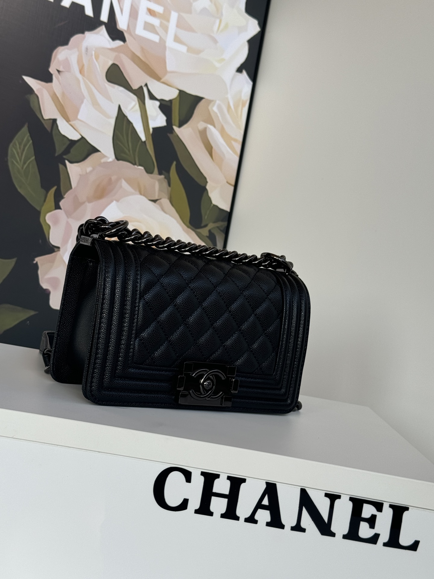 Chanel Black QuiltedCaviar Medium Boy Bag Ruthenium Hardware Chanel Black QuiltedCaviar Medium Boy Bag Ruthenium Hardware