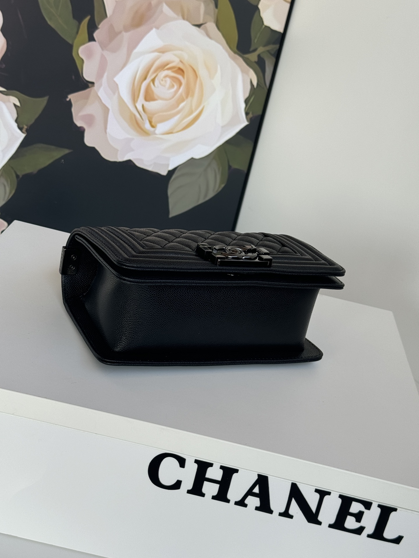Chanel Black QuiltedCaviar Medium Boy Bag Ruthenium Hardware Chanel Black QuiltedCaviar Medium Boy Bag Ruthenium Hardware