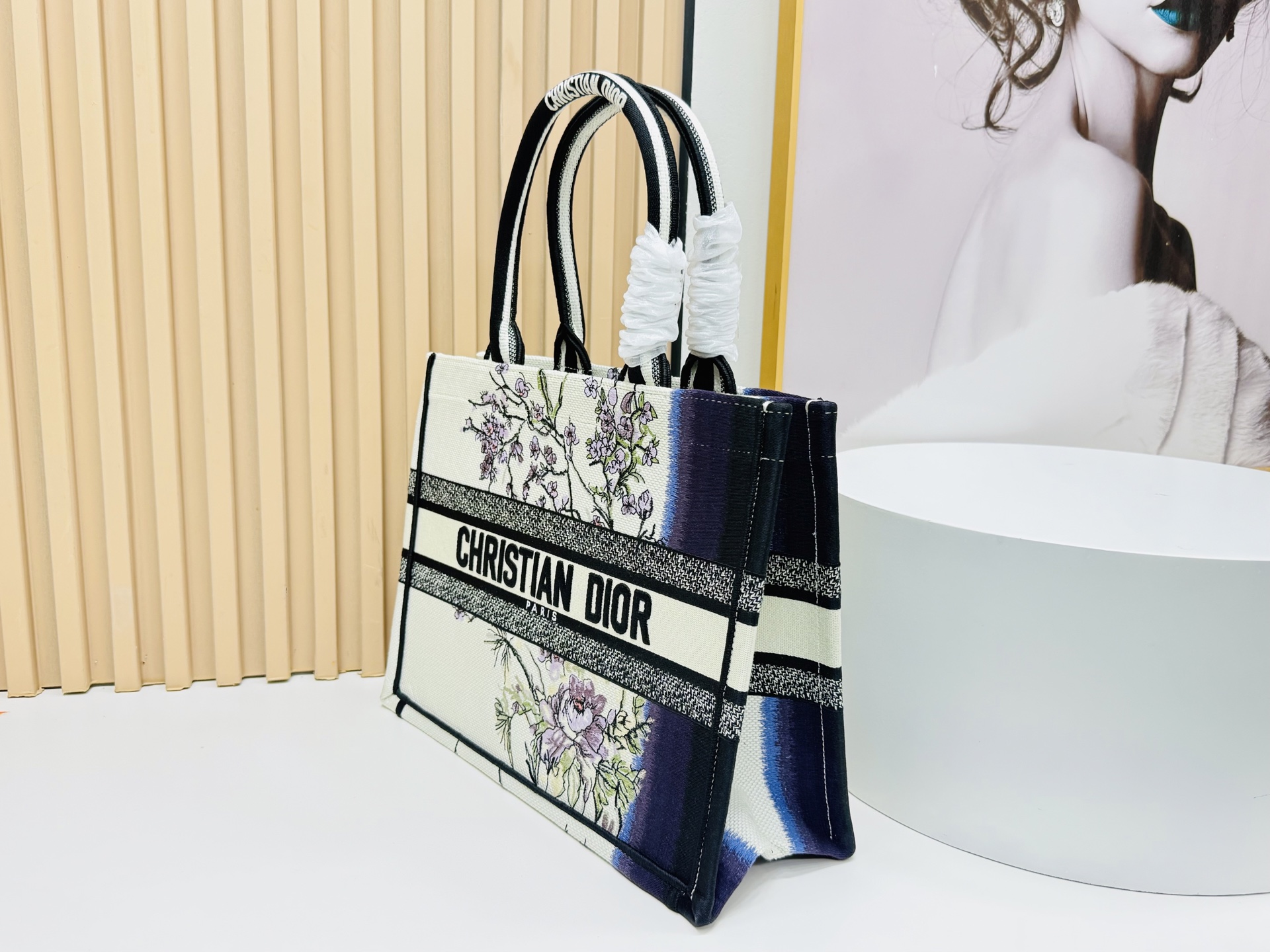 Dior Medium Book Tote Dior Medium Book Tote