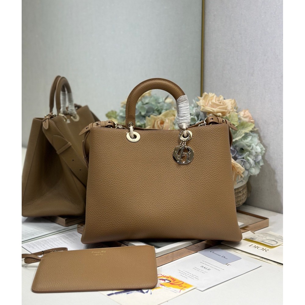 Dior Toujours Bag