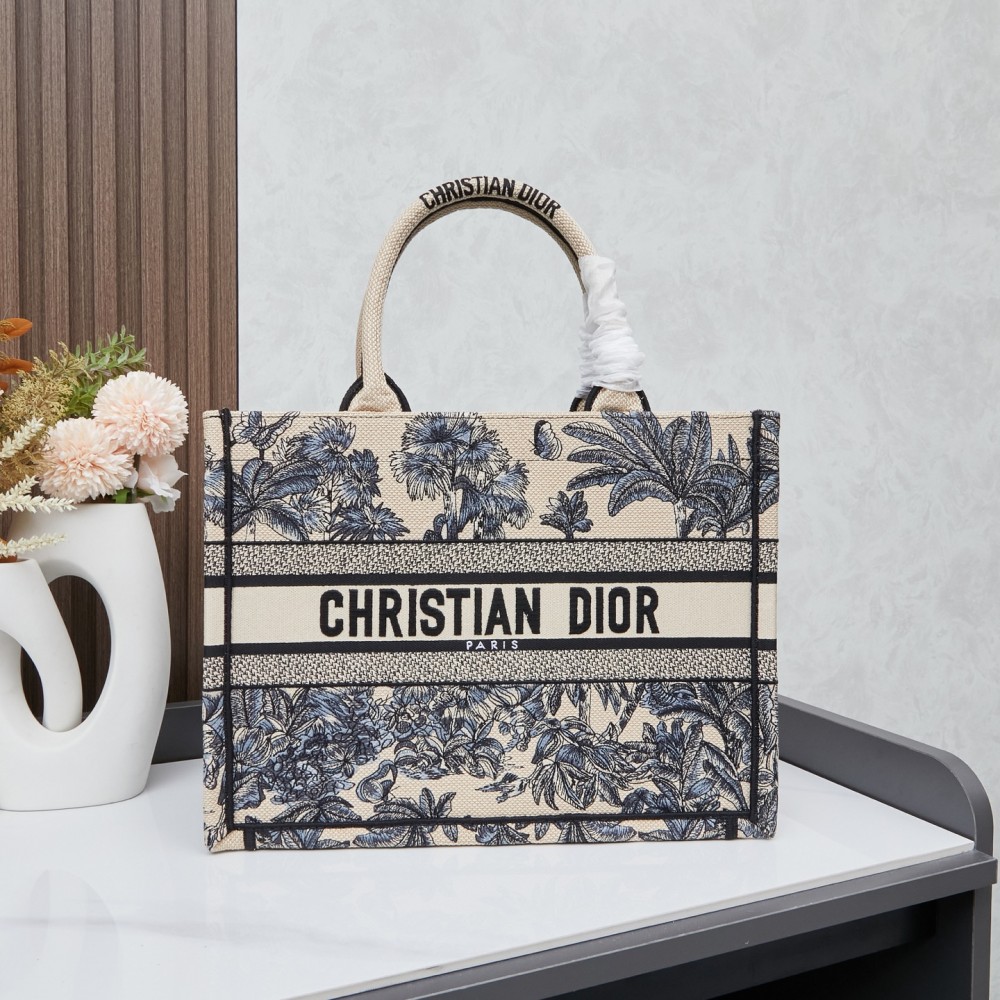 Dioriviera Medium Dior Book Tote