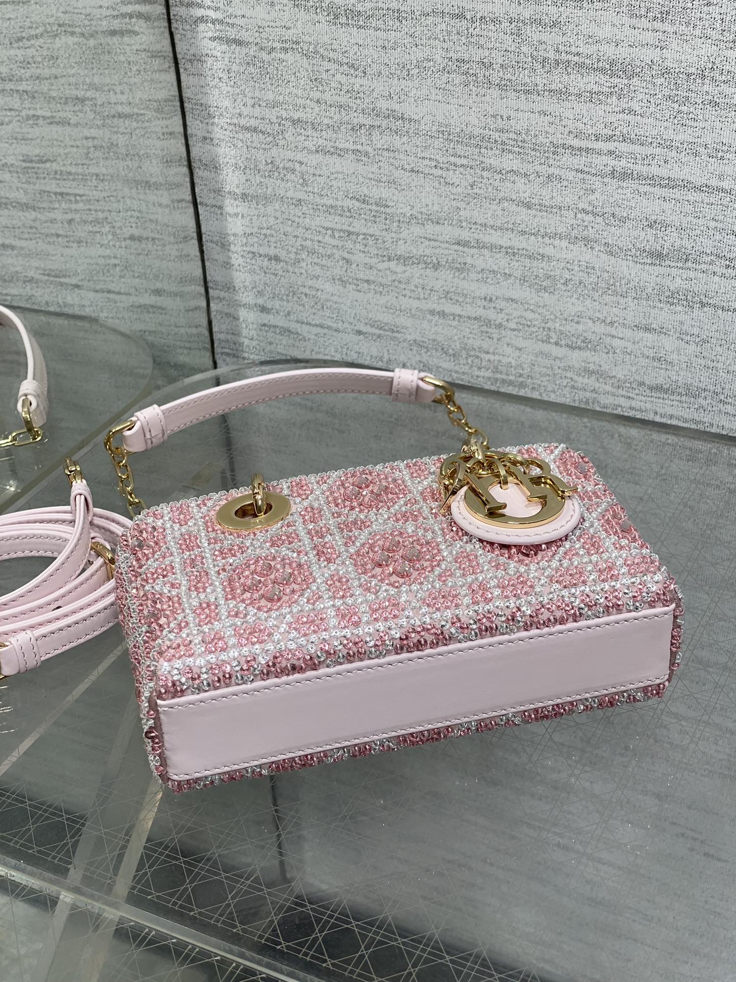 DIOR Small D-Joy Bag Latte Cannage Calfskin Embroidered With Multicolor Beads Pink DIOR Small D-Joy Bag Latte Cannage Calfskin Embroidered With Multicolor Beads Pink
