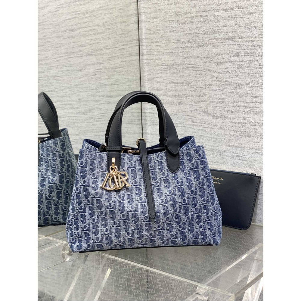Medium Dior Toujours Bag Blue Denim Dior Oblique Jacquard