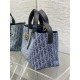Medium Dior Toujours Bag Blue Denim Dior Oblique Jacquard Medium Dior Toujours Bag Blue Denim Dior Oblique Jacquard