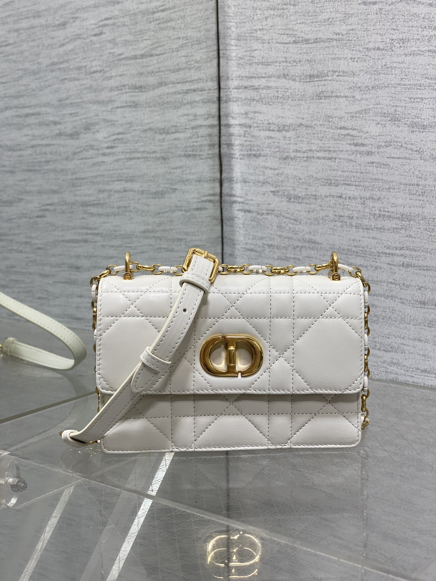 DIOR Miss Caro Mini Bag Latte Macrocannage Lambskin DIOR Miss Caro Mini Bag Latte Macrocannage Lambskin
