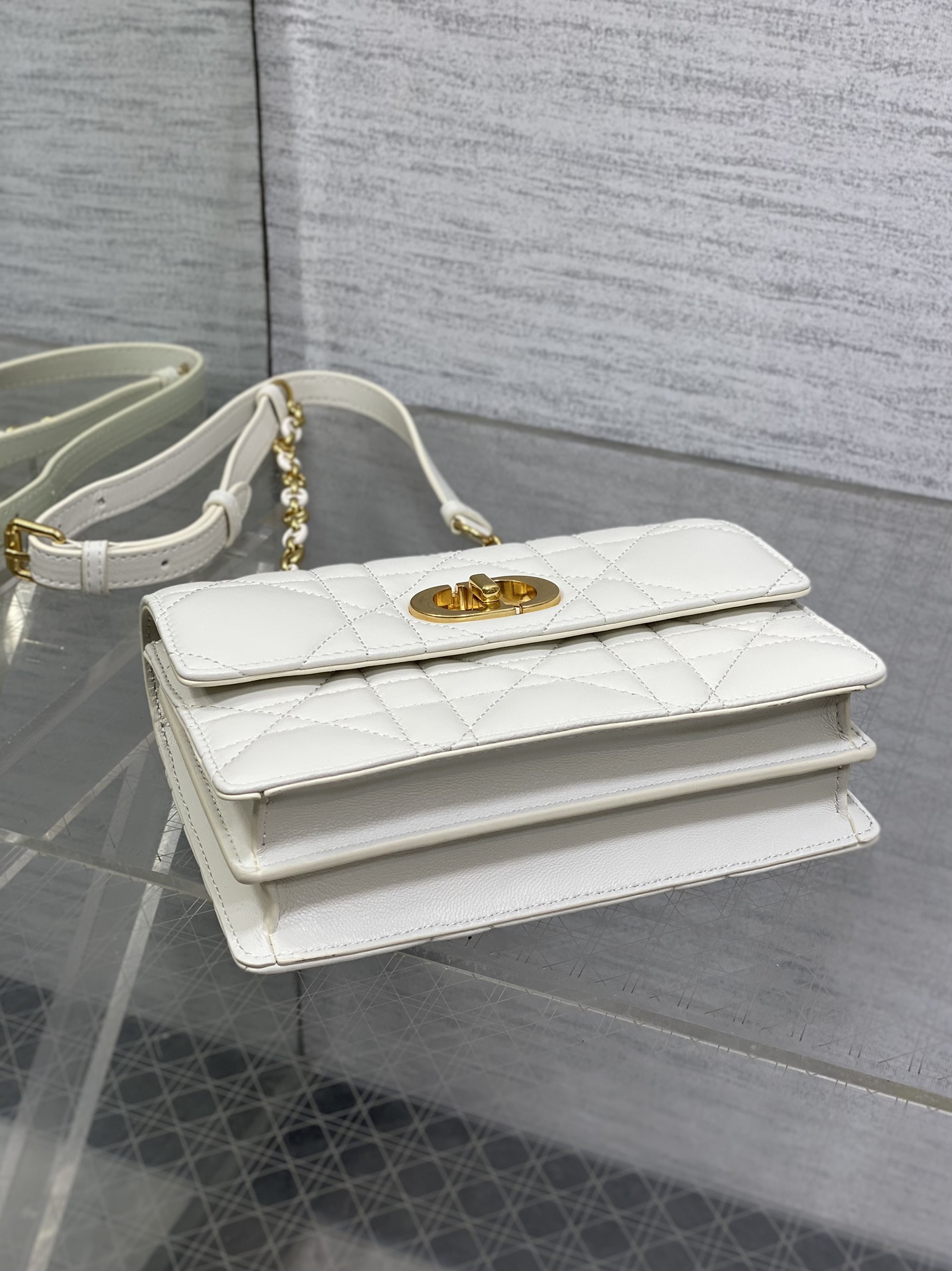 DIOR Miss Caro Mini Bag Latte Macrocannage Lambskin DIOR Miss Caro Mini Bag Latte Macrocannage Lambskin