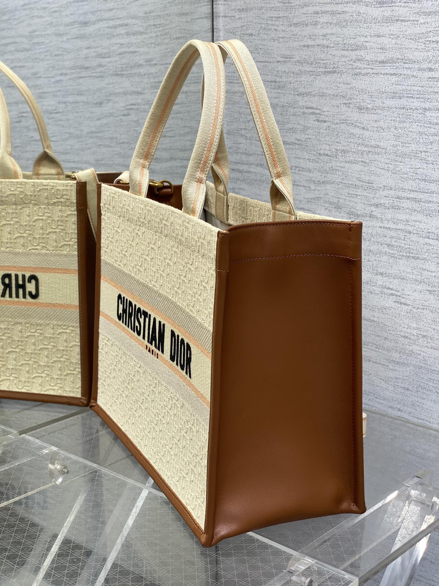 Dior Small Dior Book Tote Beige Oblique Embroidered Raffia And Camel Calfskin Dior Small Dior Book Tote Beige Oblique Embroidered Raffia And Camel Calfskin