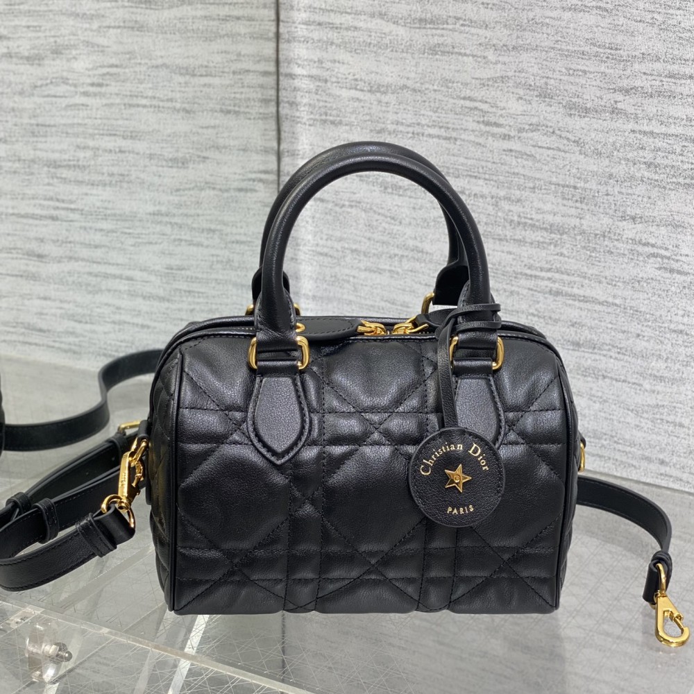 DIOR Groove 20 Bag Black Macrocannage Calfskin