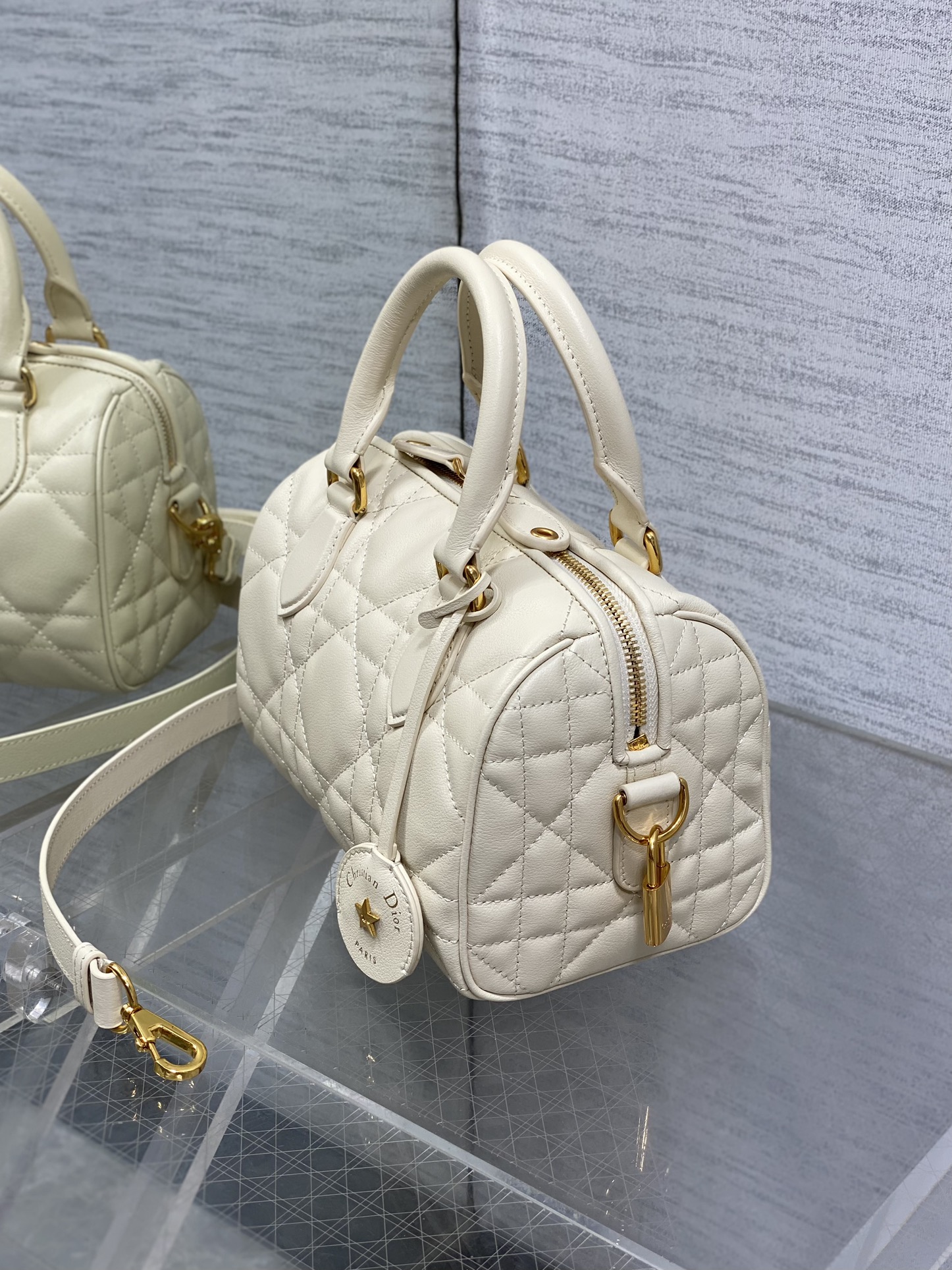 DIOR Groove 20 Bag Dusty lvory Macrocannage Calfskin DIOR Groove 20 Bag Dusty lvory Macrocannage Calfskin