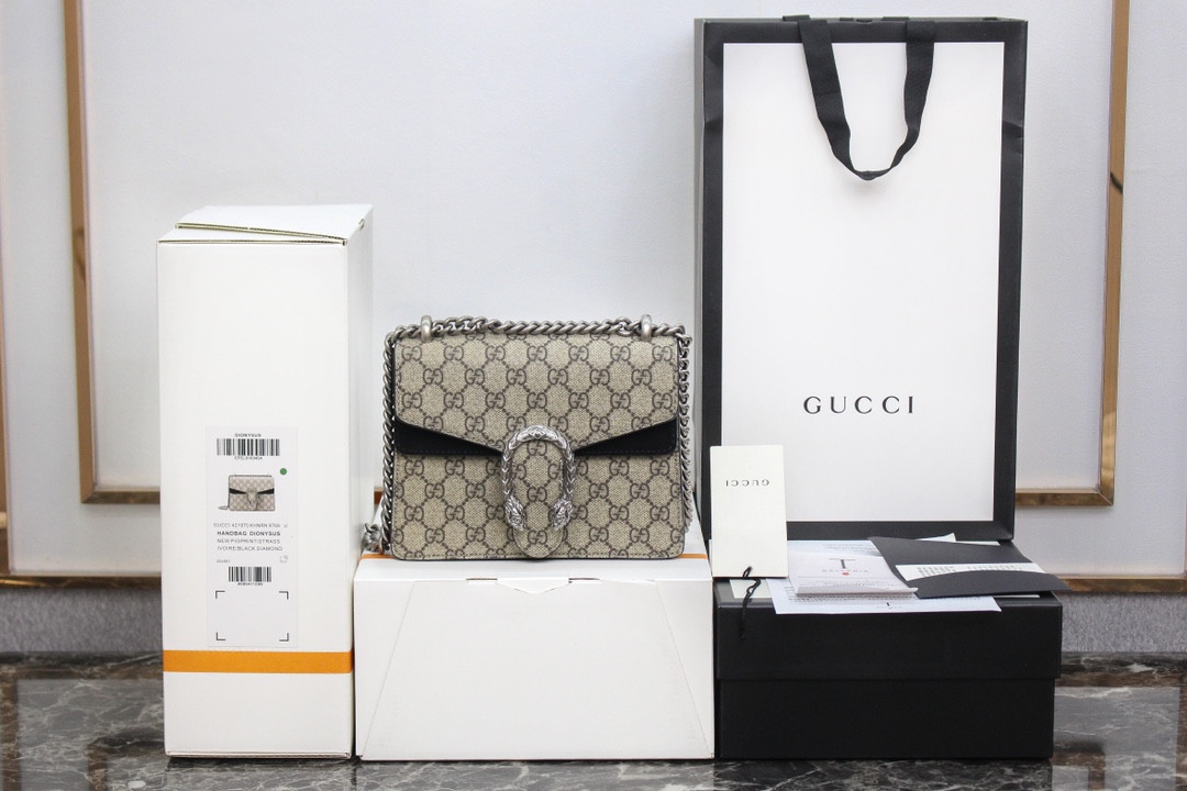GG Supreme Dionysus Super Mini Bag - Gucci GG Supreme Dionysus Super Mini Bag - Gucci