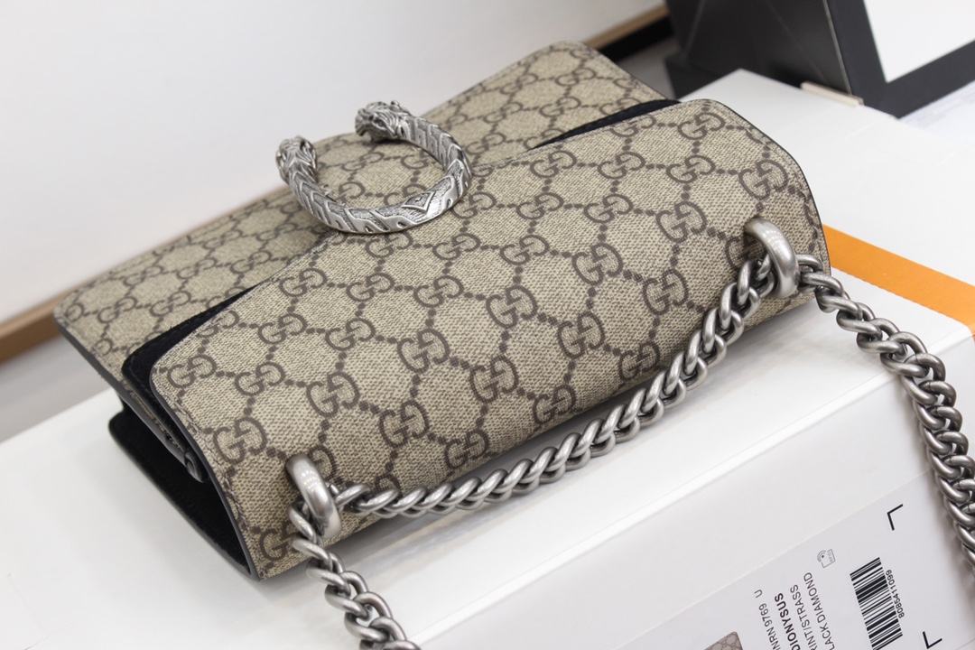 GG Supreme Dionysus Super Mini Bag - Gucci GG Supreme Dionysus Super Mini Bag - Gucci