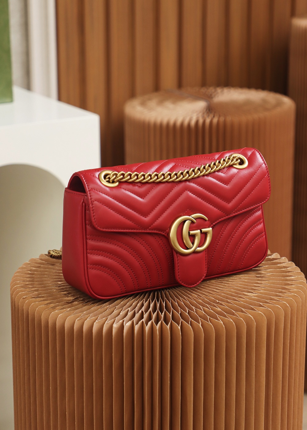 GG Marmont small shoulder bag -Gucci Red
