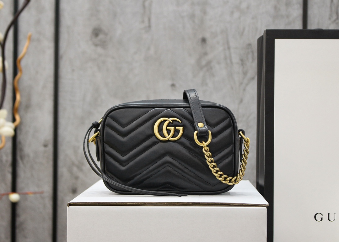 GG Marmont small camera bag -Gucci GG Marmont small camera bag -Gucci