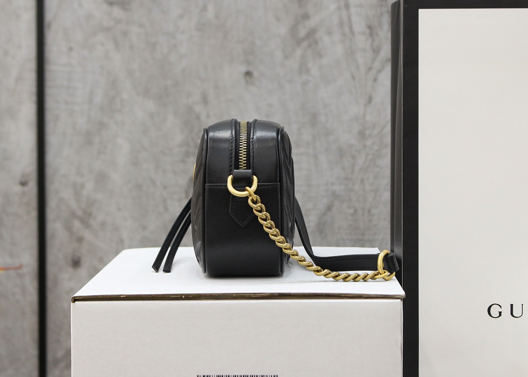 GG Marmont small camera bag -Gucci GG Marmont small camera bag -Gucci