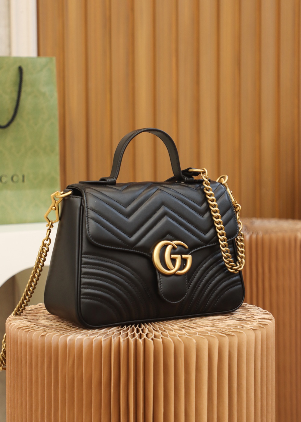 GUCCl GG Marmont Medium Top Handle Bag,Black/Brown, Leather GUCCl GG Marmont Medium Top Handle Bag,Black/Brown, Leather