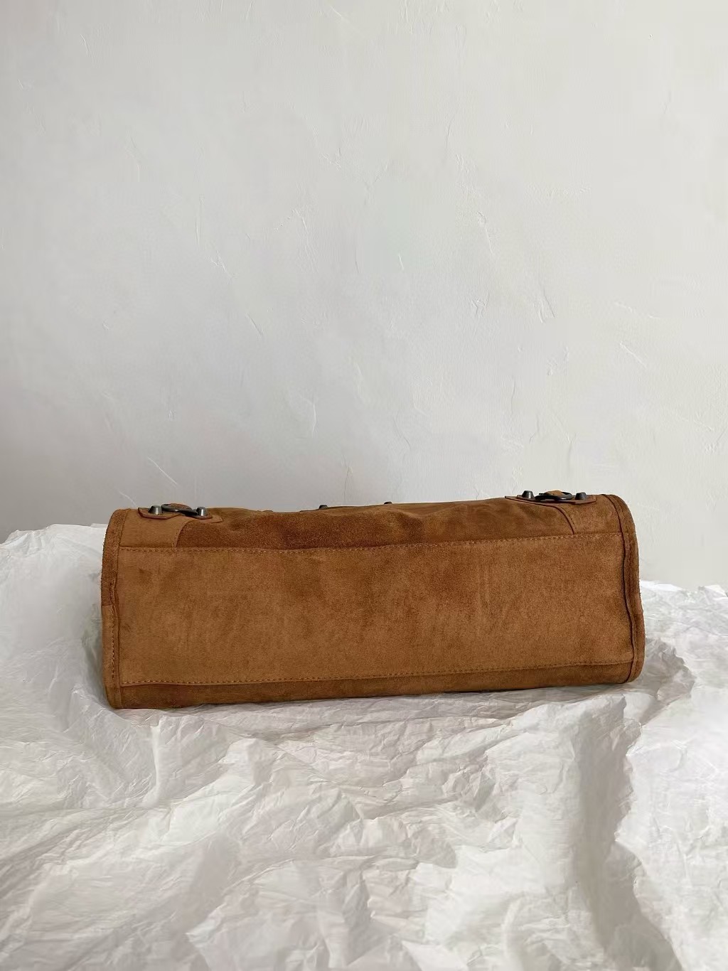 Balenciaga Women's Le City Bag Medium inCamel