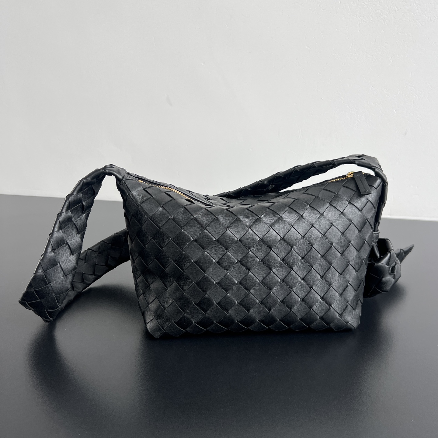 Bottega Veneta Calfskin Intrecciato Mini Wallace Emerald Green