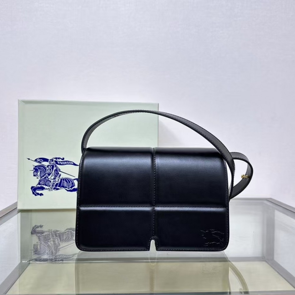 Burberry Snip Leather Crossbody Bag | Black