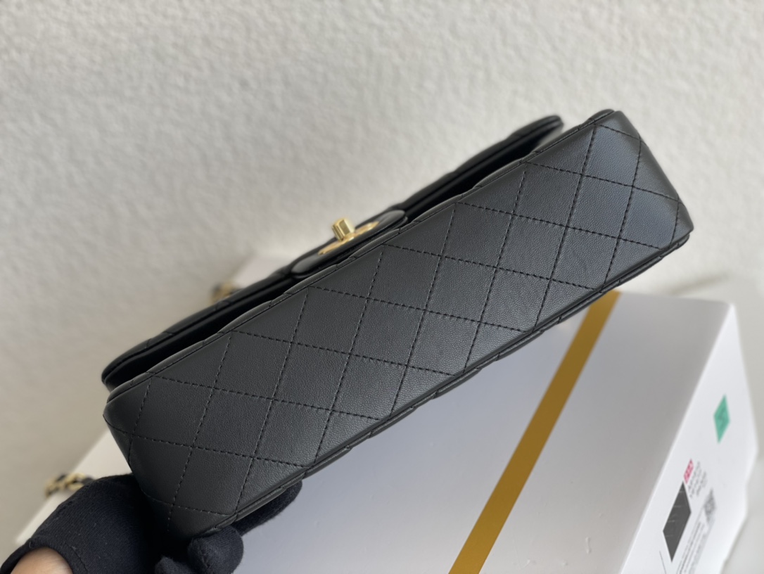 Chanel Classic Flap Caviar Quilted Medium Double Flap Black Chanel Classic Flap Caviar Quilted Medium Double Flap Black
