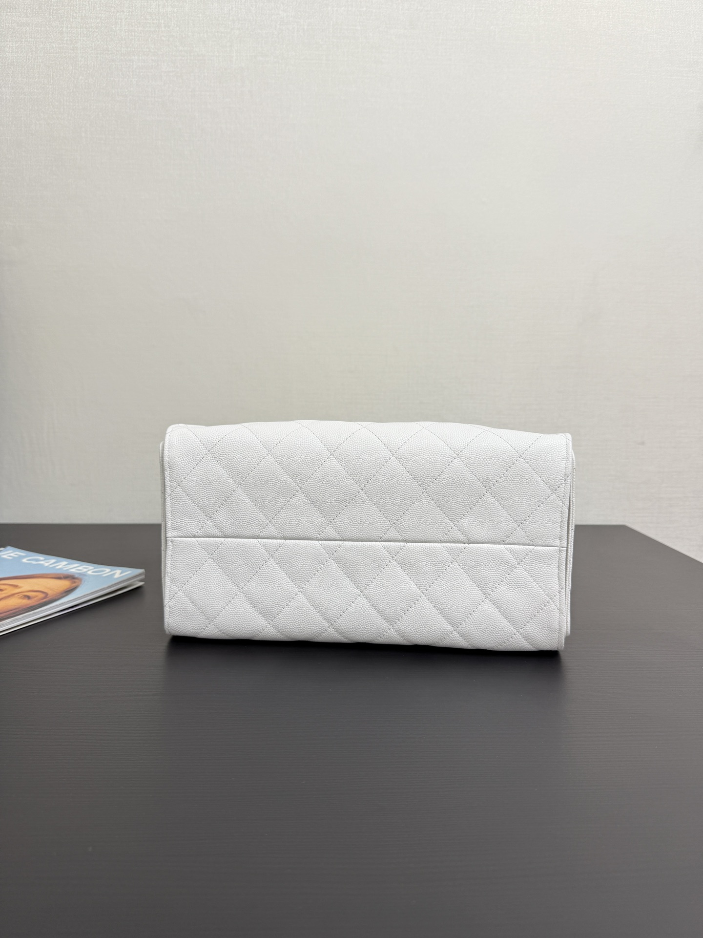 Chanel 25c HOBO Bag Caviar Quilted Handbag Chanel 25c HOBO Bag Caviar Quilted Handbag