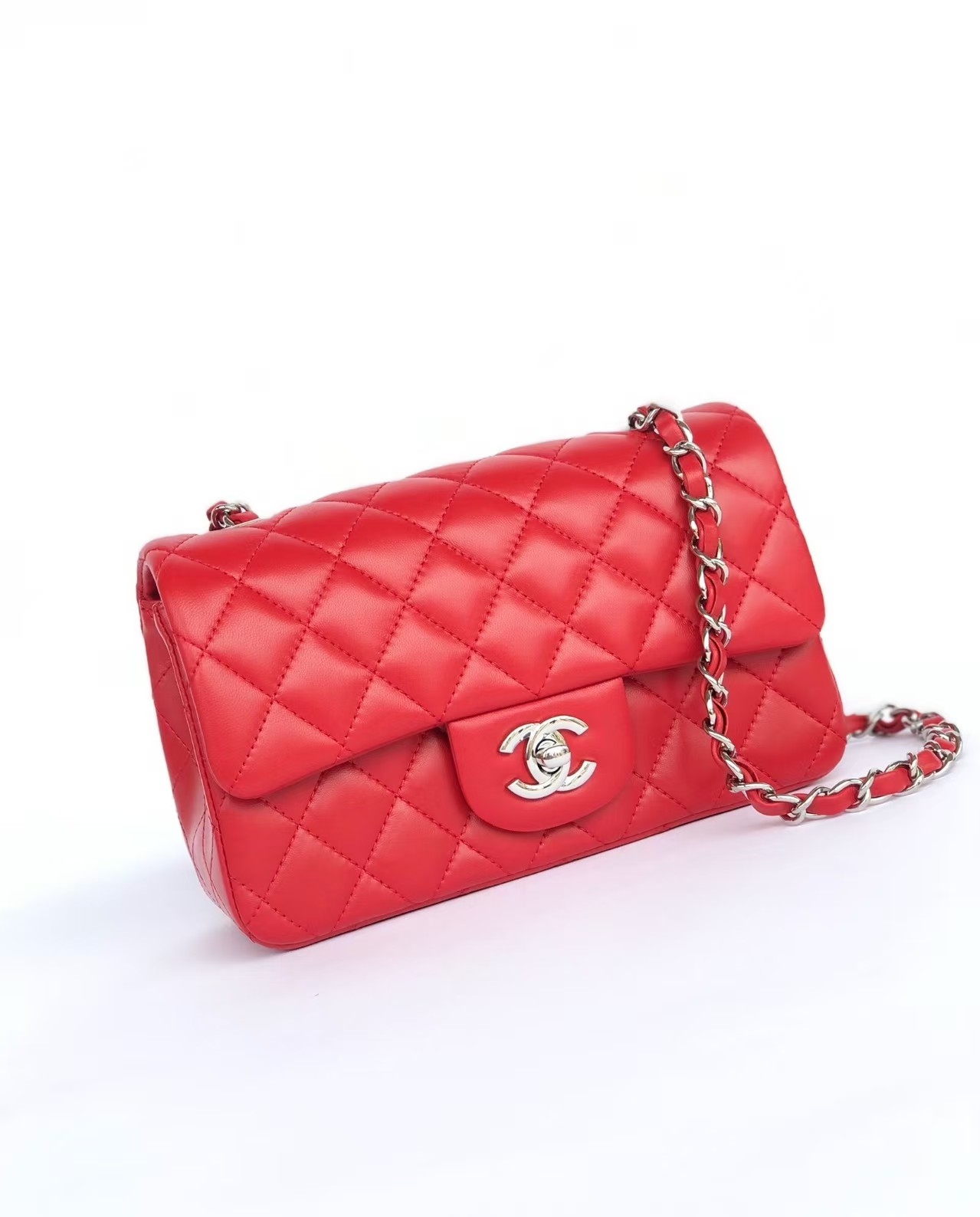 Chanel Red Lambskin Leather Classic Rectangular Mini Flap Bag Chanel Red Lambskin Leather Classic Rectangular Mini Flap Bag