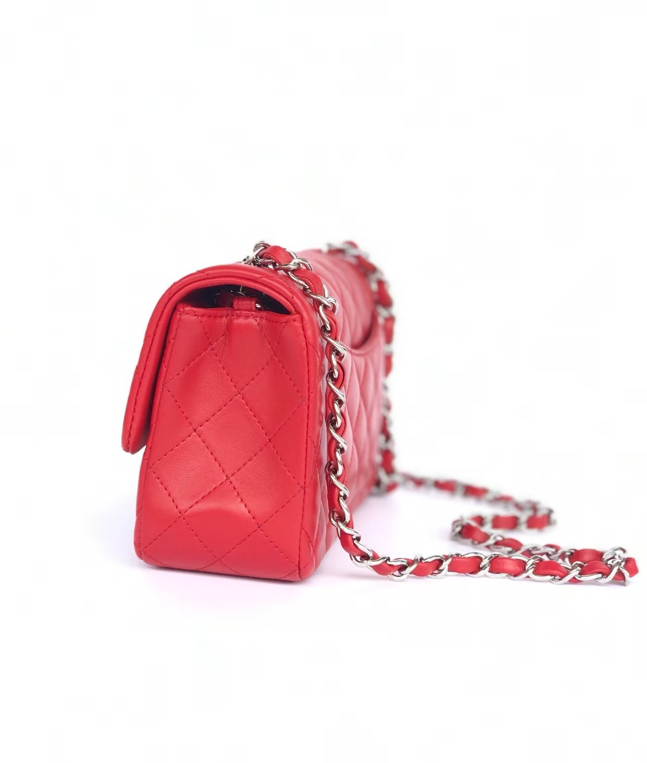 Chanel Red Lambskin Leather Classic Rectangular Mini Flap Bag Chanel Red Lambskin Leather Classic Rectangular Mini Flap Bag