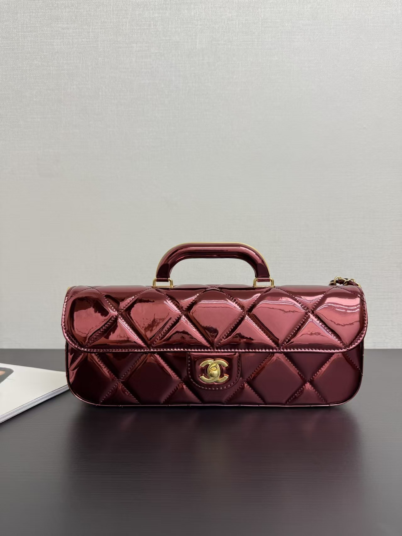 Chanel 25K chain runway tote bag Burgundy