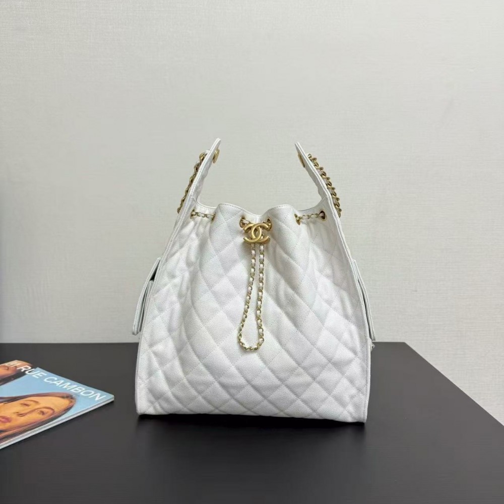 Chanel 25c HOBO Bag Caviar Quilted Handbag Large White