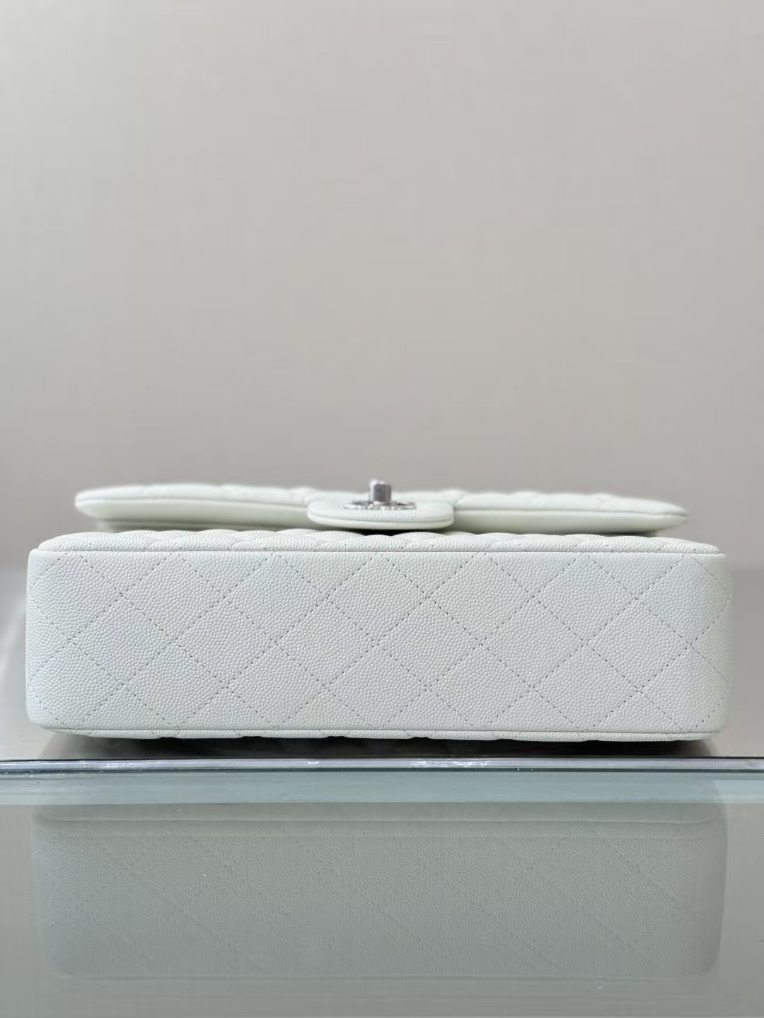 Chanel white Jumbo DoubleFlap Caviar Bag 
