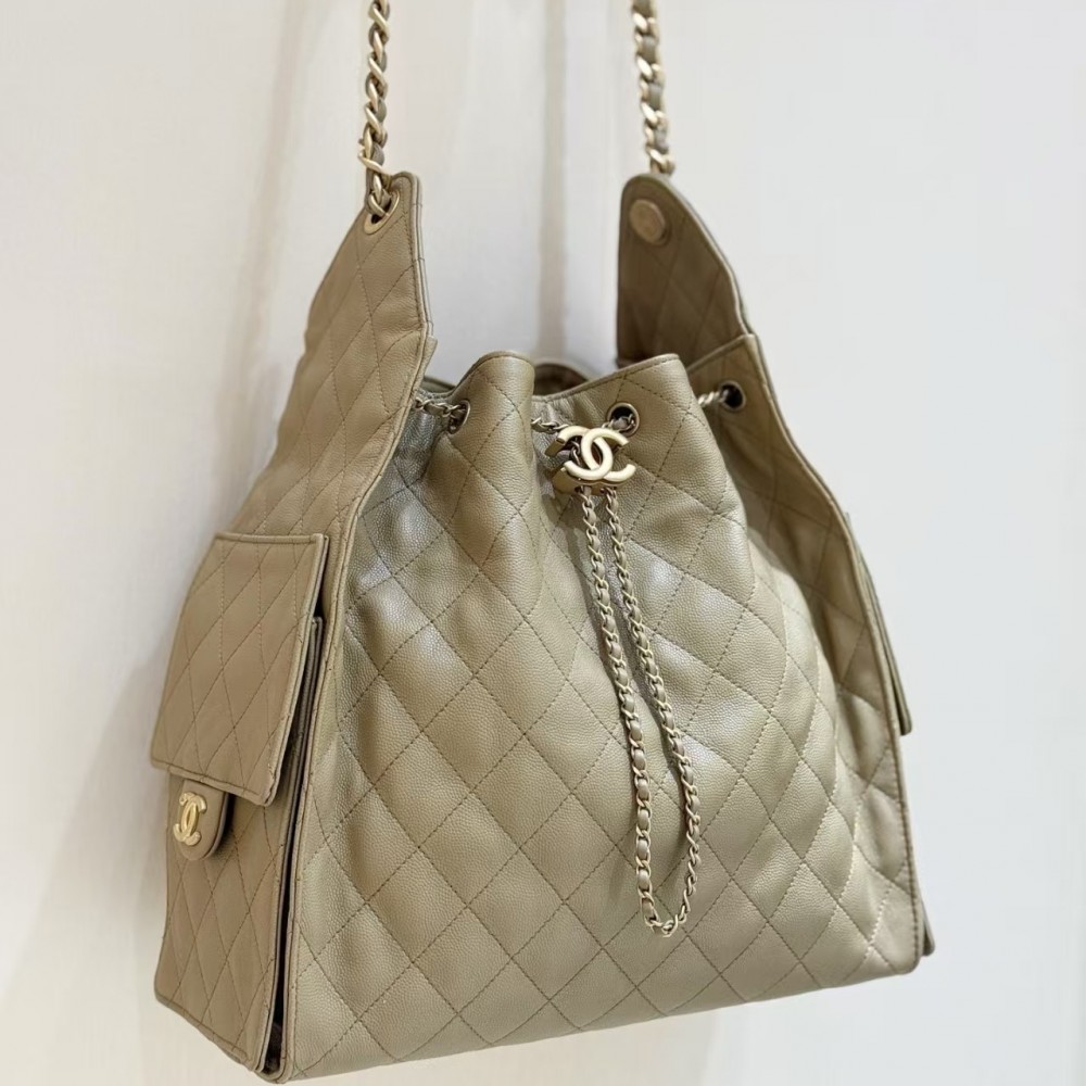 Chanel 25 Medium Hobo Handbag Grained Calfskin