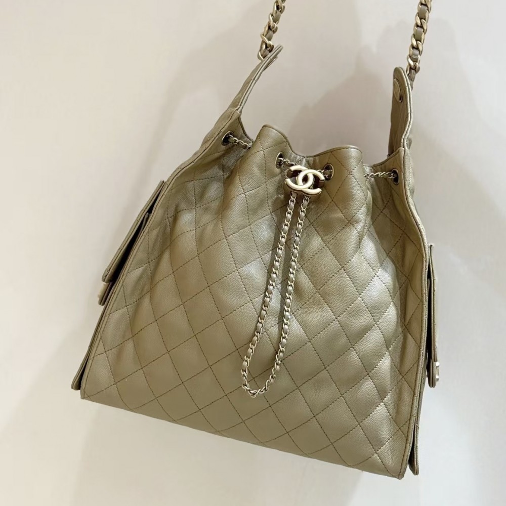 Chanel 25 Medium Hobo Handbag Grained Calfskin