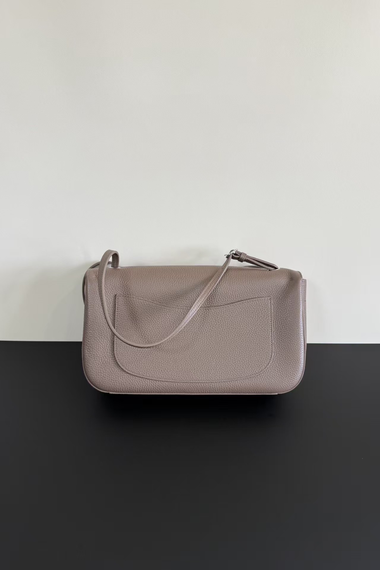 Chanel Maxi Flapbag Grained Calfskin&Silver Tone Metal Light Brown