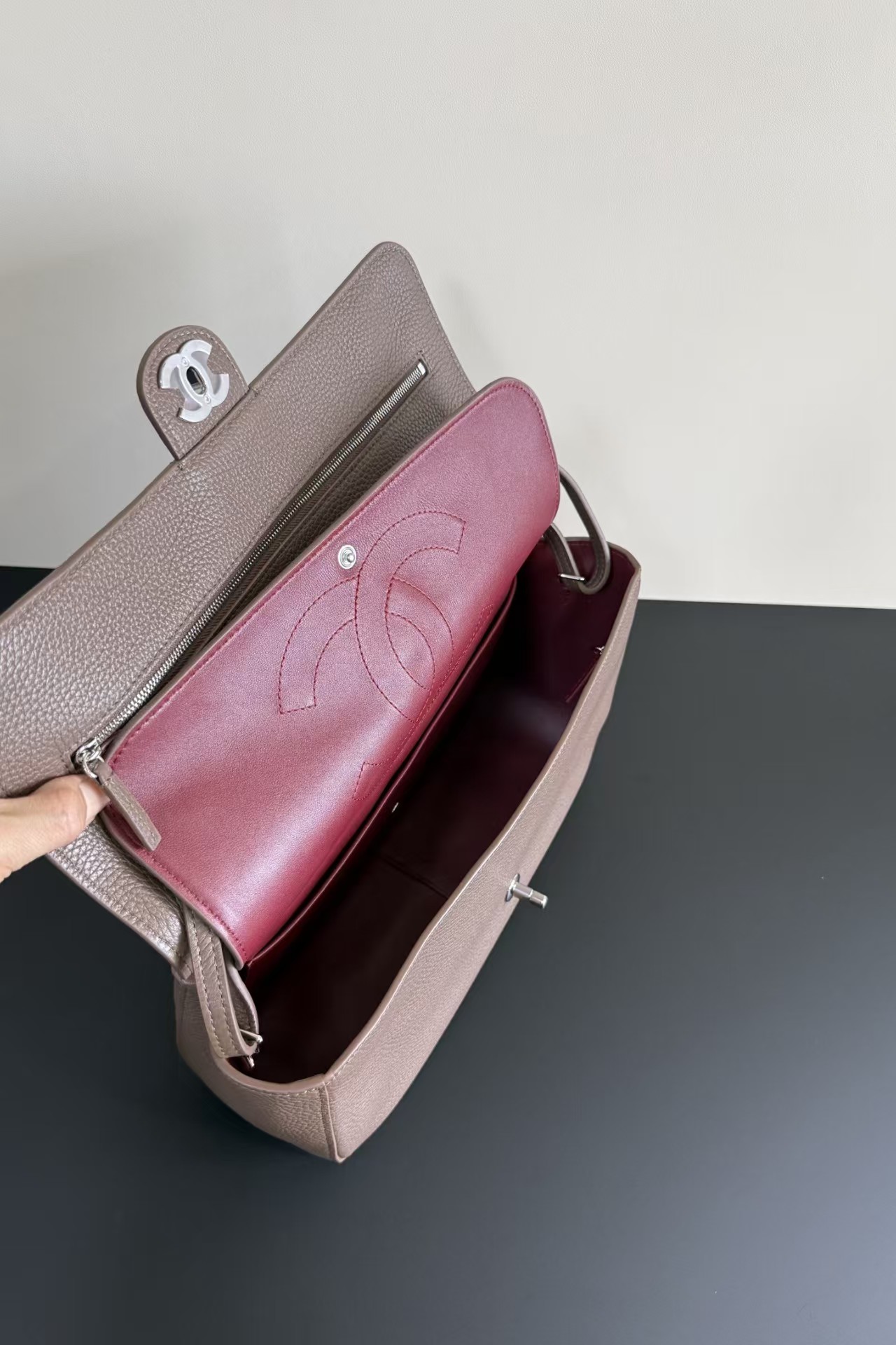 Chanel Maxi Flapbag Grained Calfskin&Silver Tone Metal Light Brown