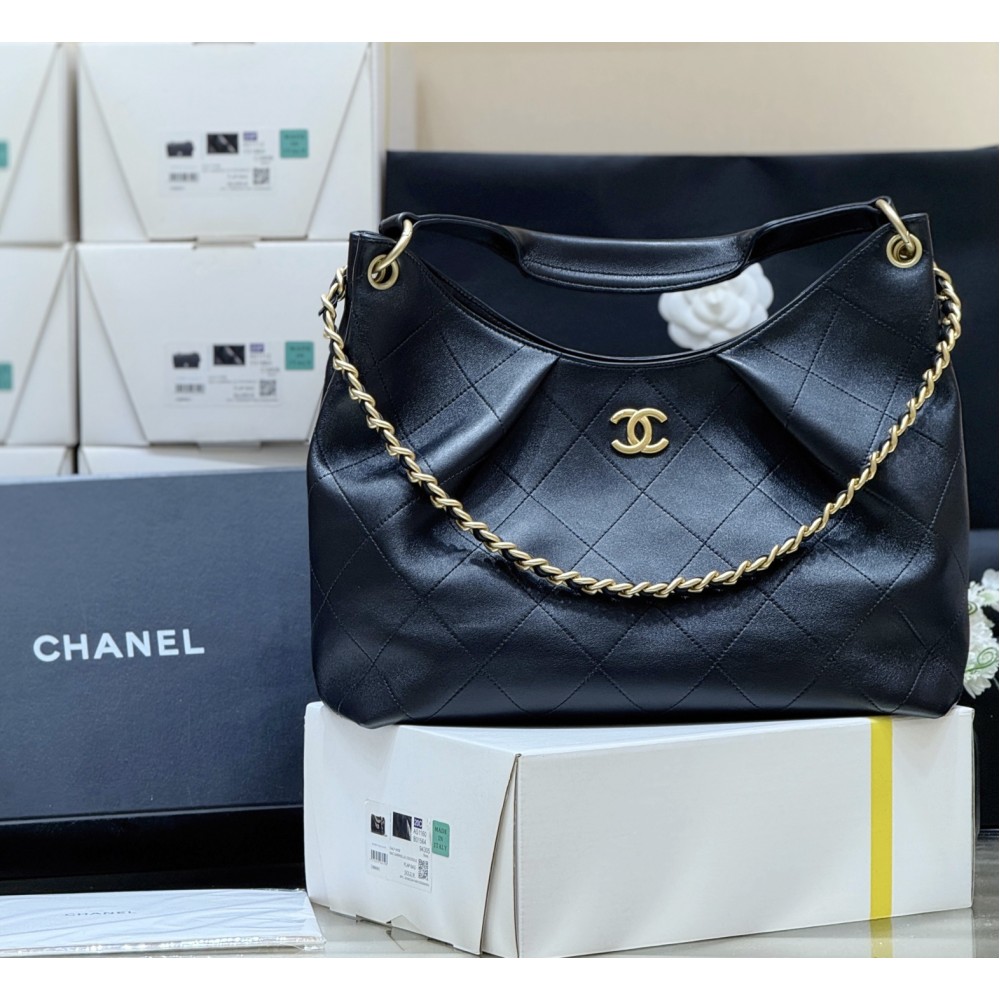 Chanel 26C Dumpling Hobo Black Leather Medium 