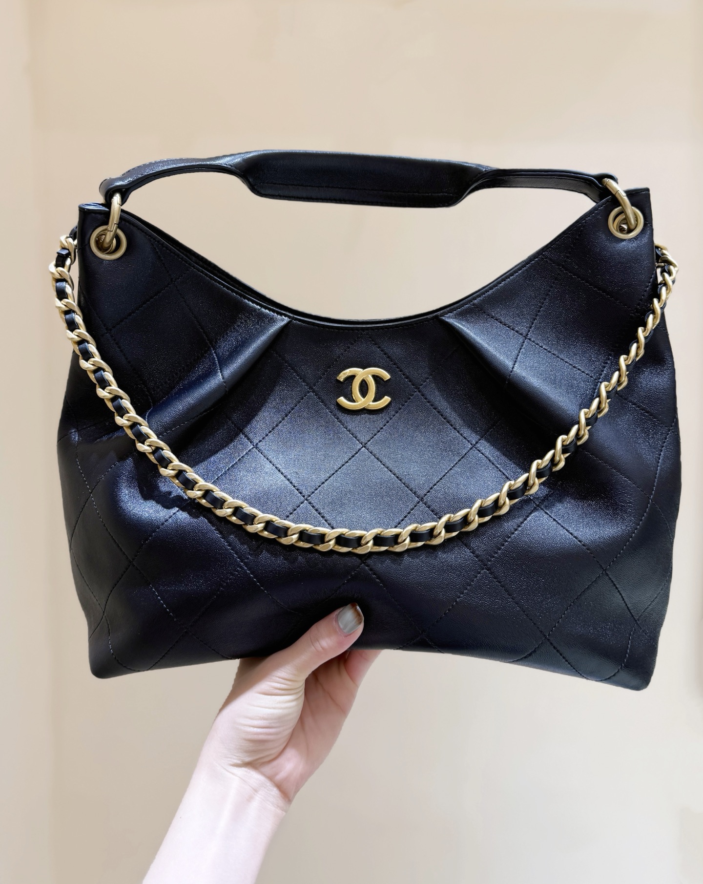 Chanel 26C Dumpling Hobo Black Leather Medium 