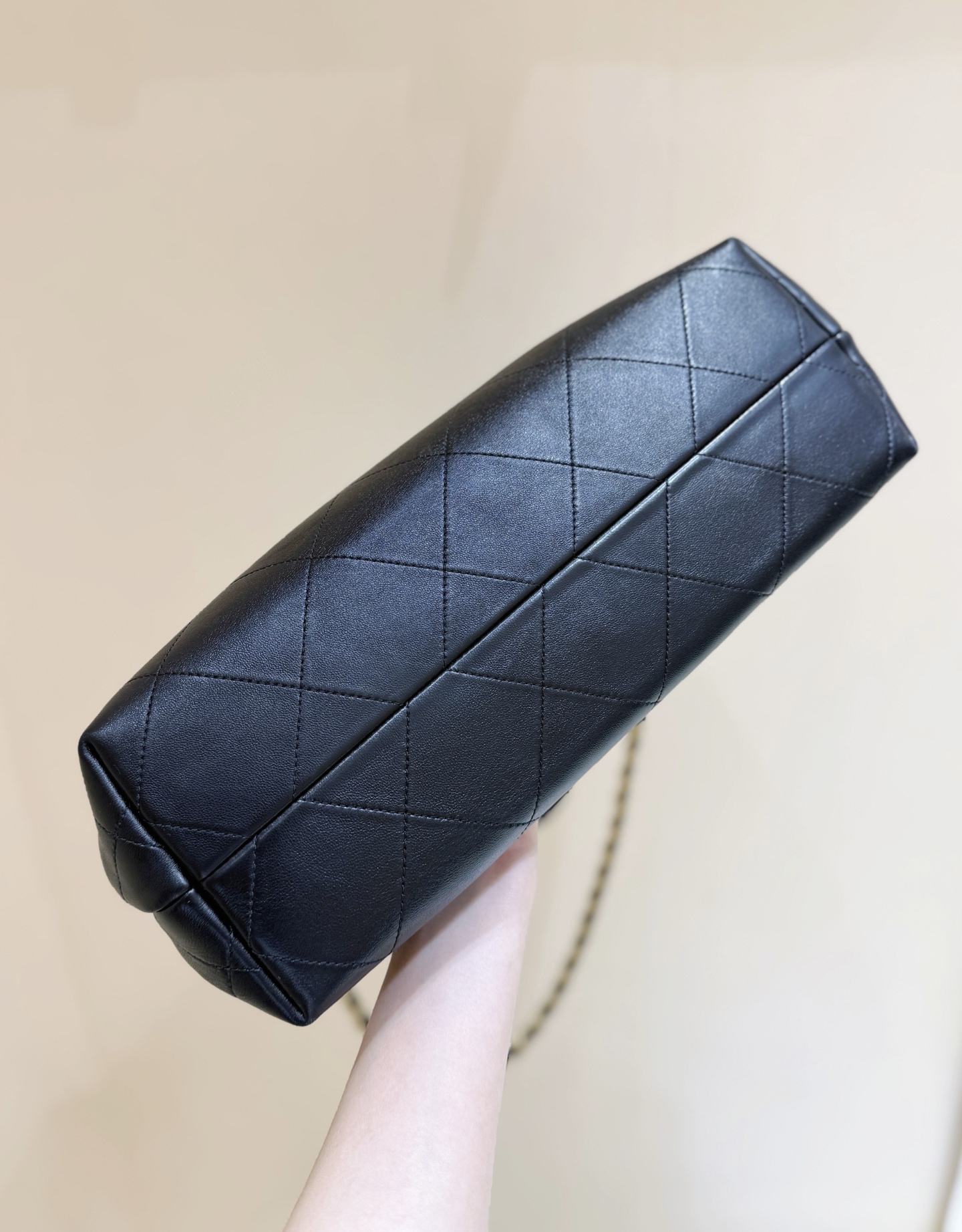Chanel 26C Dumpling Hobo Black Leather Medium 