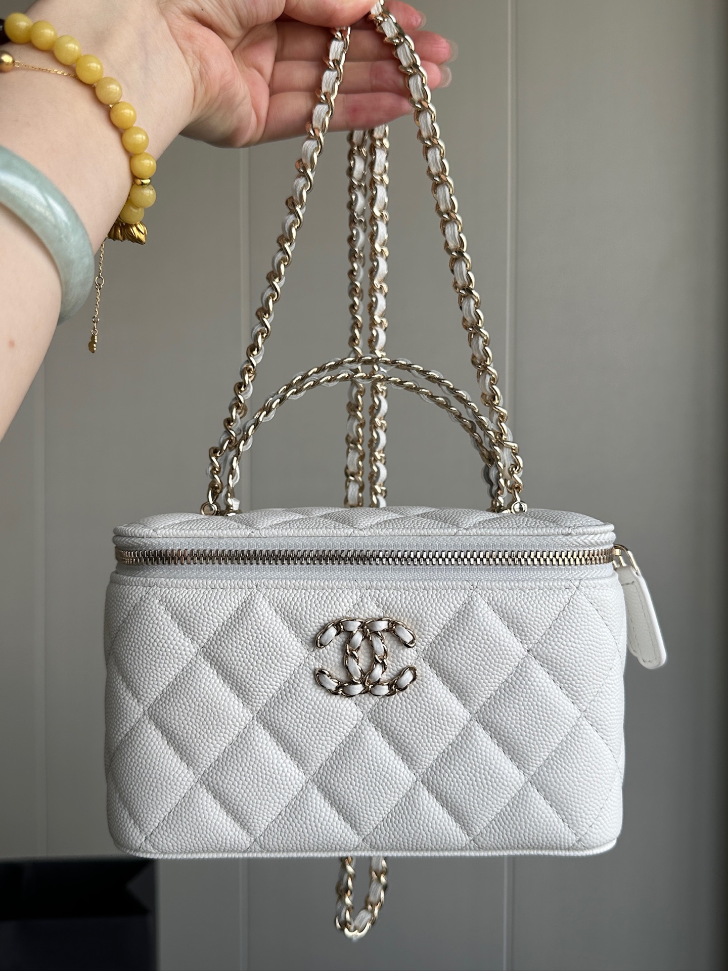 Chanel Long Vanity with Chain Grained Shiny Calfskin & Gold-Tone Metal White