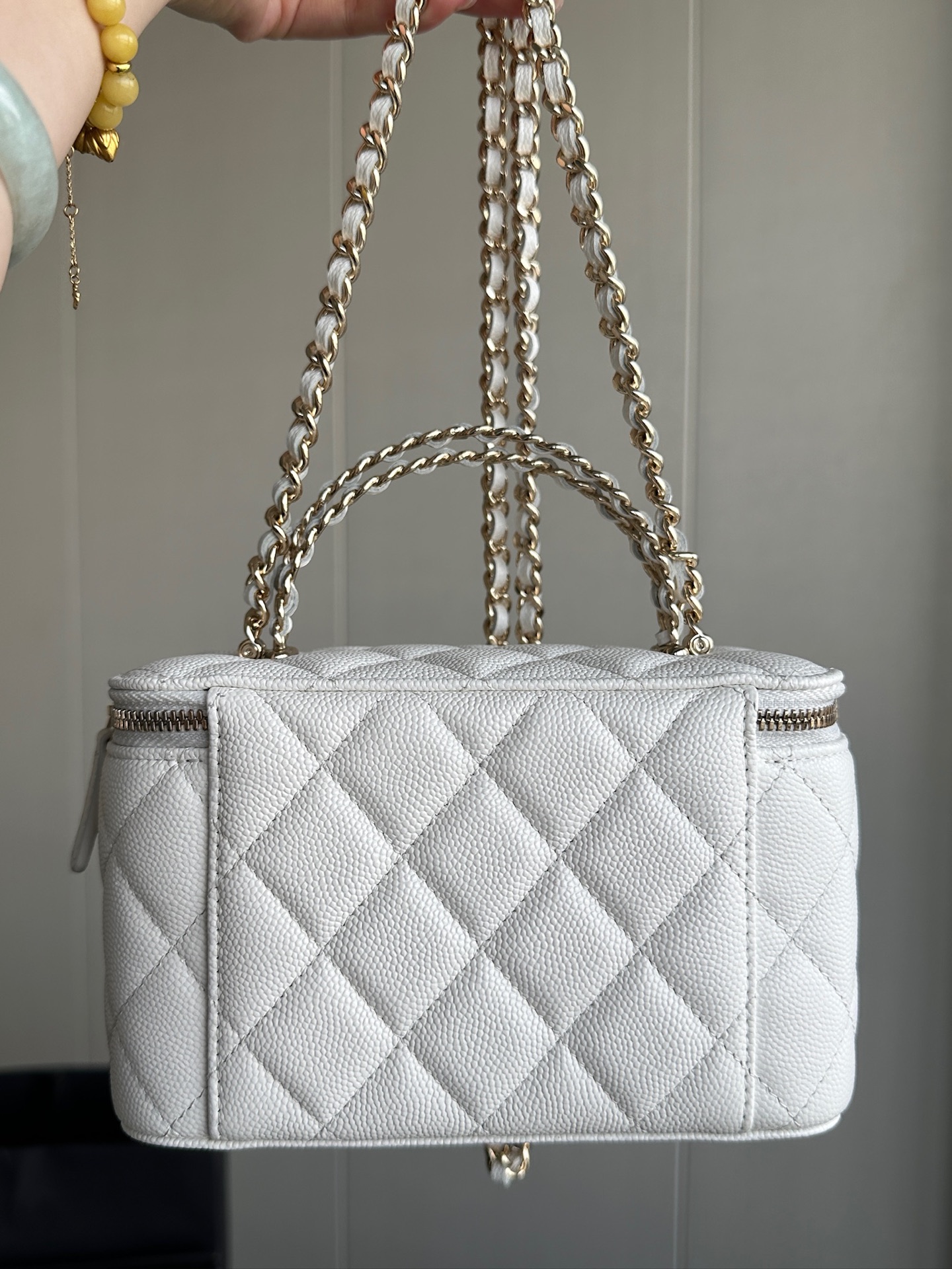 Chanel Long Vanity with Chain Grained Shiny Calfskin & Gold-Tone Metal White