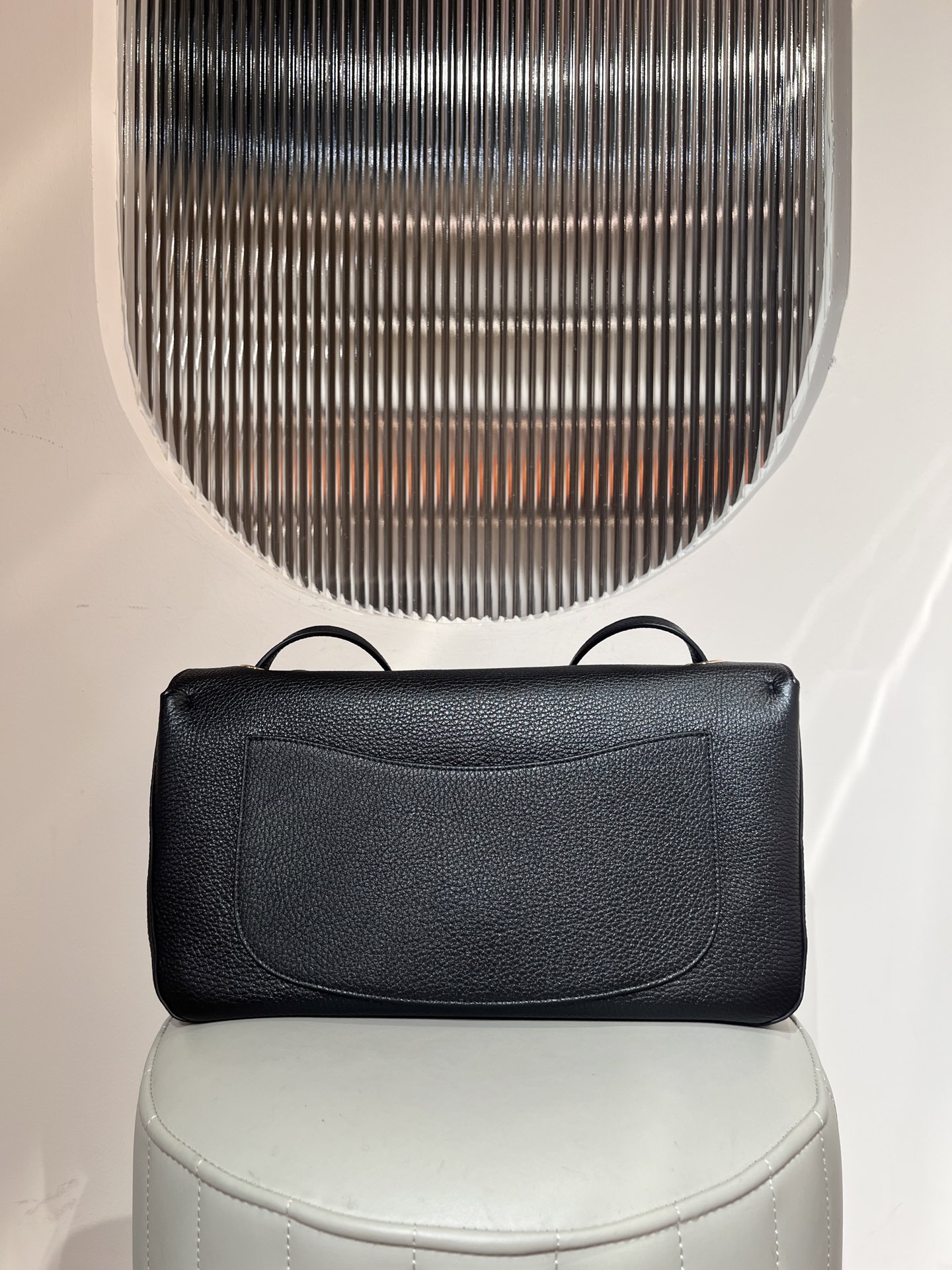 Chanel Maxi Flapbag Grained Calfskin&Gold Tone Metal Black