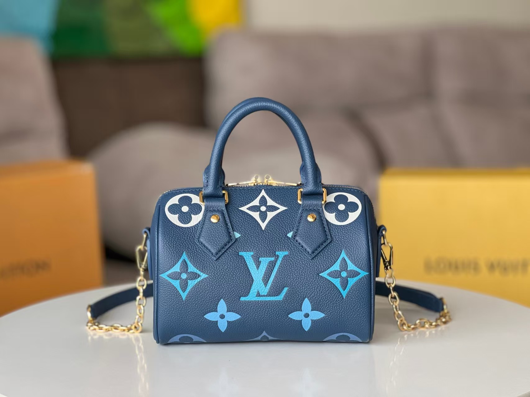 LOUIS VUITTON Empreinte Monogram Giant Speedy Bandouliere 20 Degrade Blue