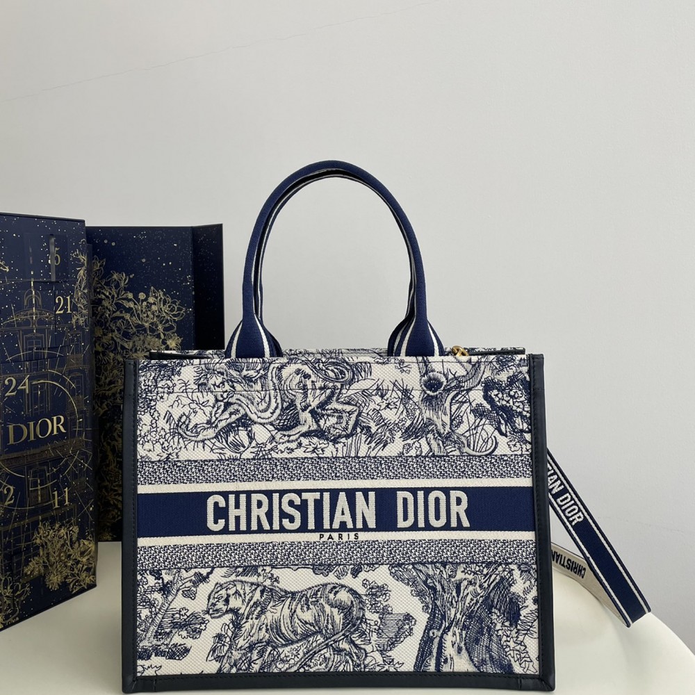 Medium Dior Book Tote Blue and Ecru Toile de Jouy Reverse Embroidery (36 x 16 x 27 cm)